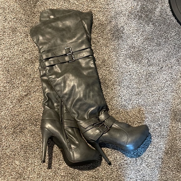 Boot bundle - Picture 6 of 6